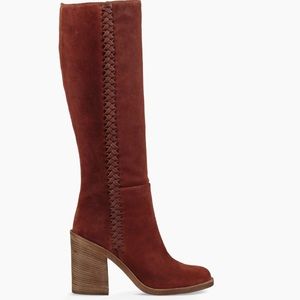 NWOT: UGG MAEVA Australia Mahogany Boots, Size 9